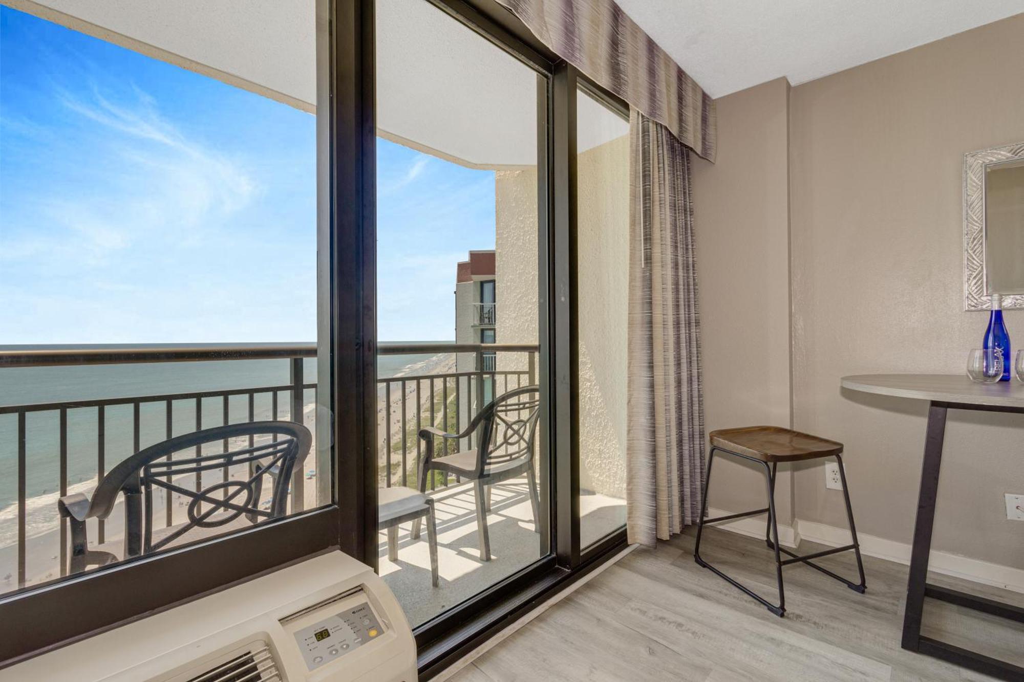 Oceanview Studio Escape With Beach Steps Away! 1828 Myrtle Beach Exterior foto